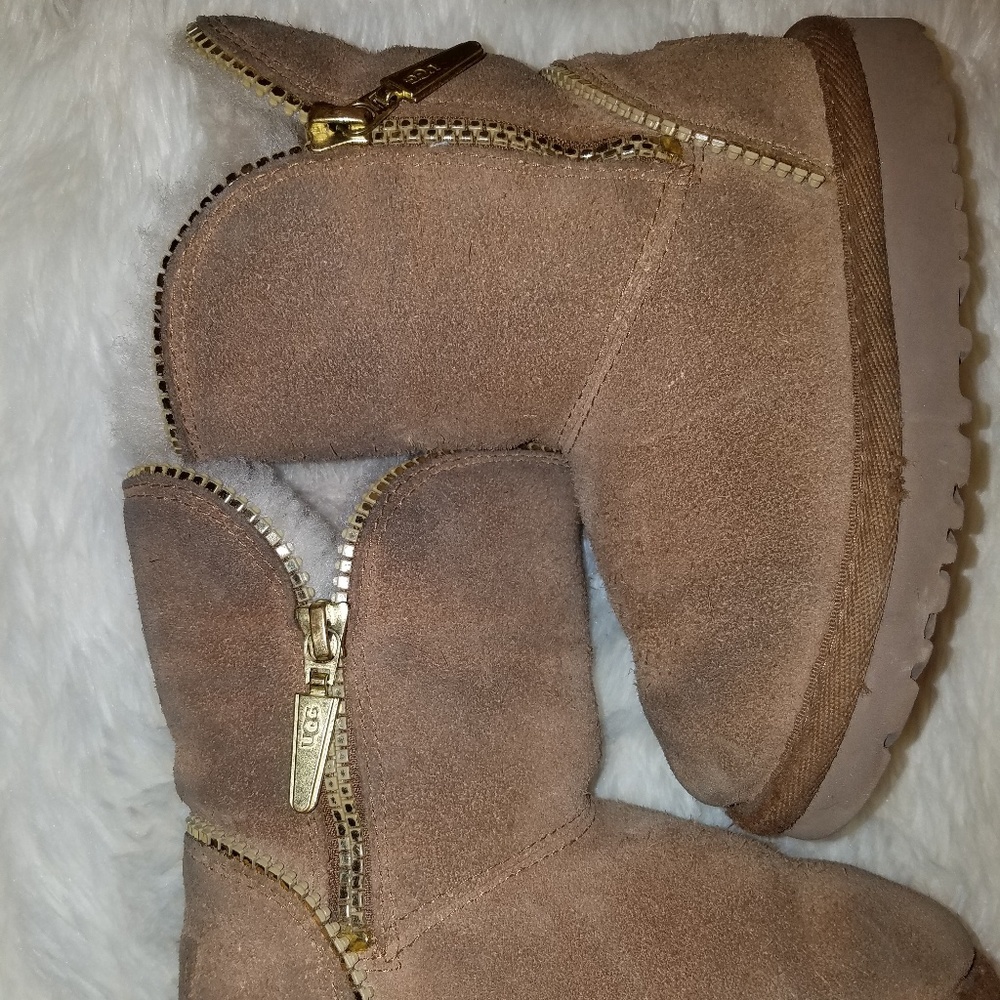 Ugg size 9